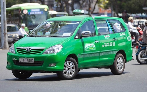 Sau Vinasun, đến lượt Mai Linh than khó vì Uber và Grab