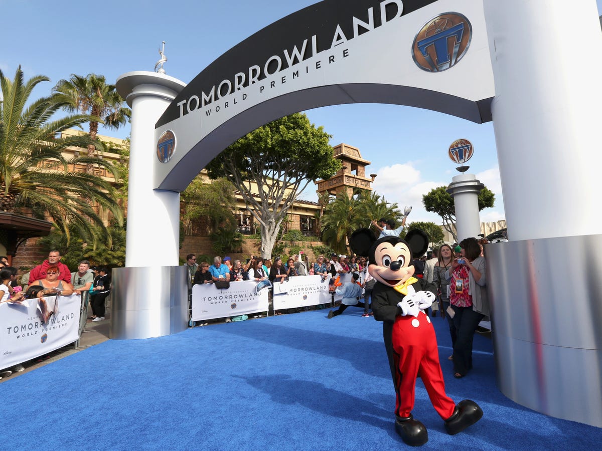16 Disney